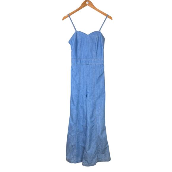 Jessica Simpson Chambray Blue Smocked Back Strappy Wide Leg Cropped Jumpsuit - Picture 4 of 9